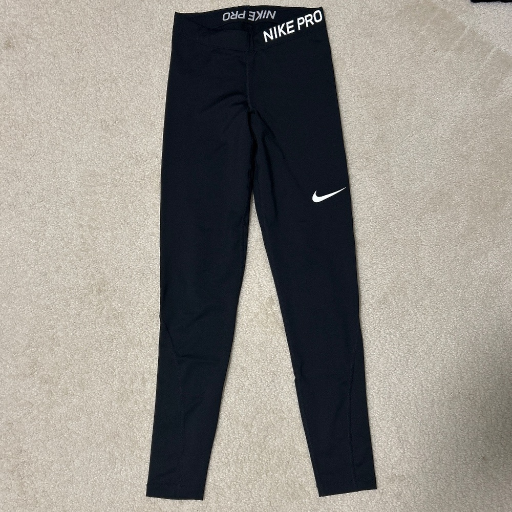 Nike Pro leggings